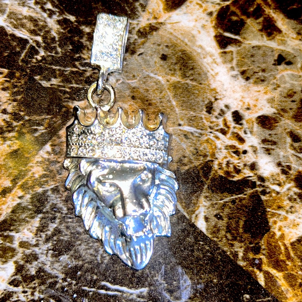 Original King Ice Crowned Lion Pendant